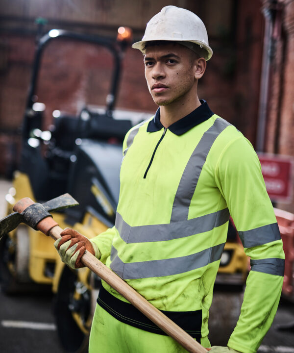 TRS192 Regatta Pro hi-vis ls polo shirt quick-drying fabric, with great moisture-wicking performance